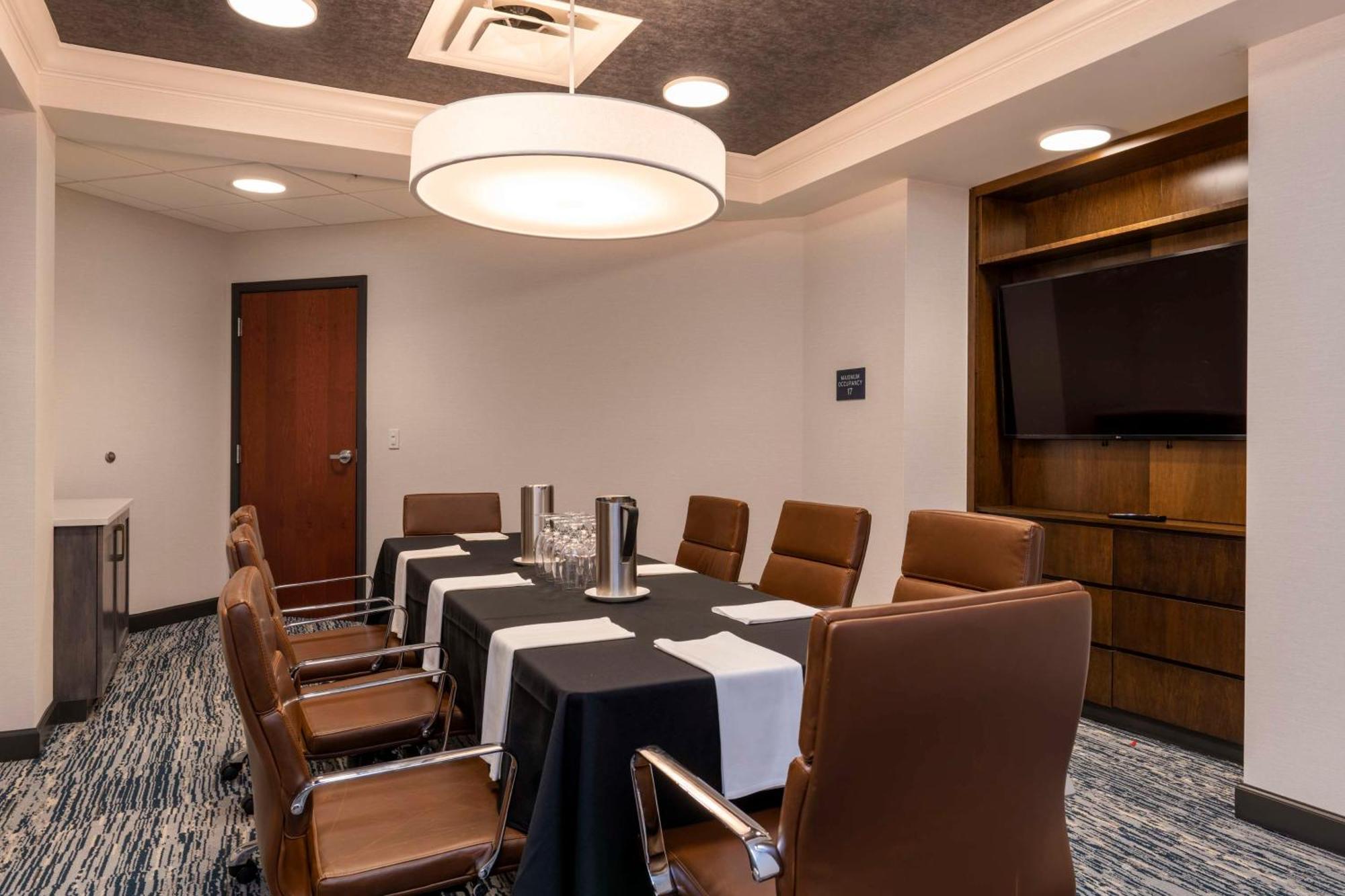 Hotel Canandaigua, Tapestry Collection By Hilton Bagian luar foto