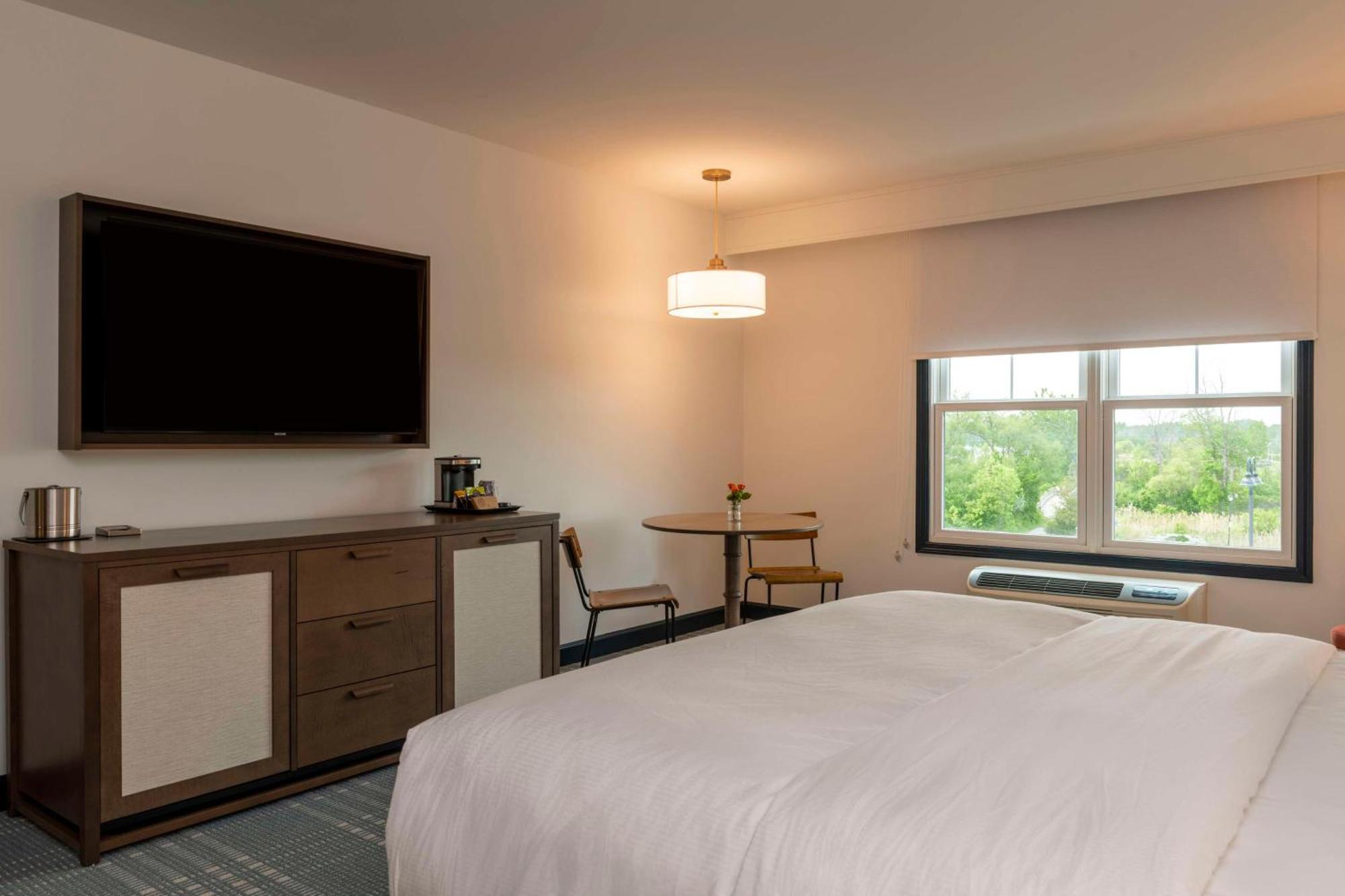 Hotel Canandaigua, Tapestry Collection By Hilton Bagian luar foto